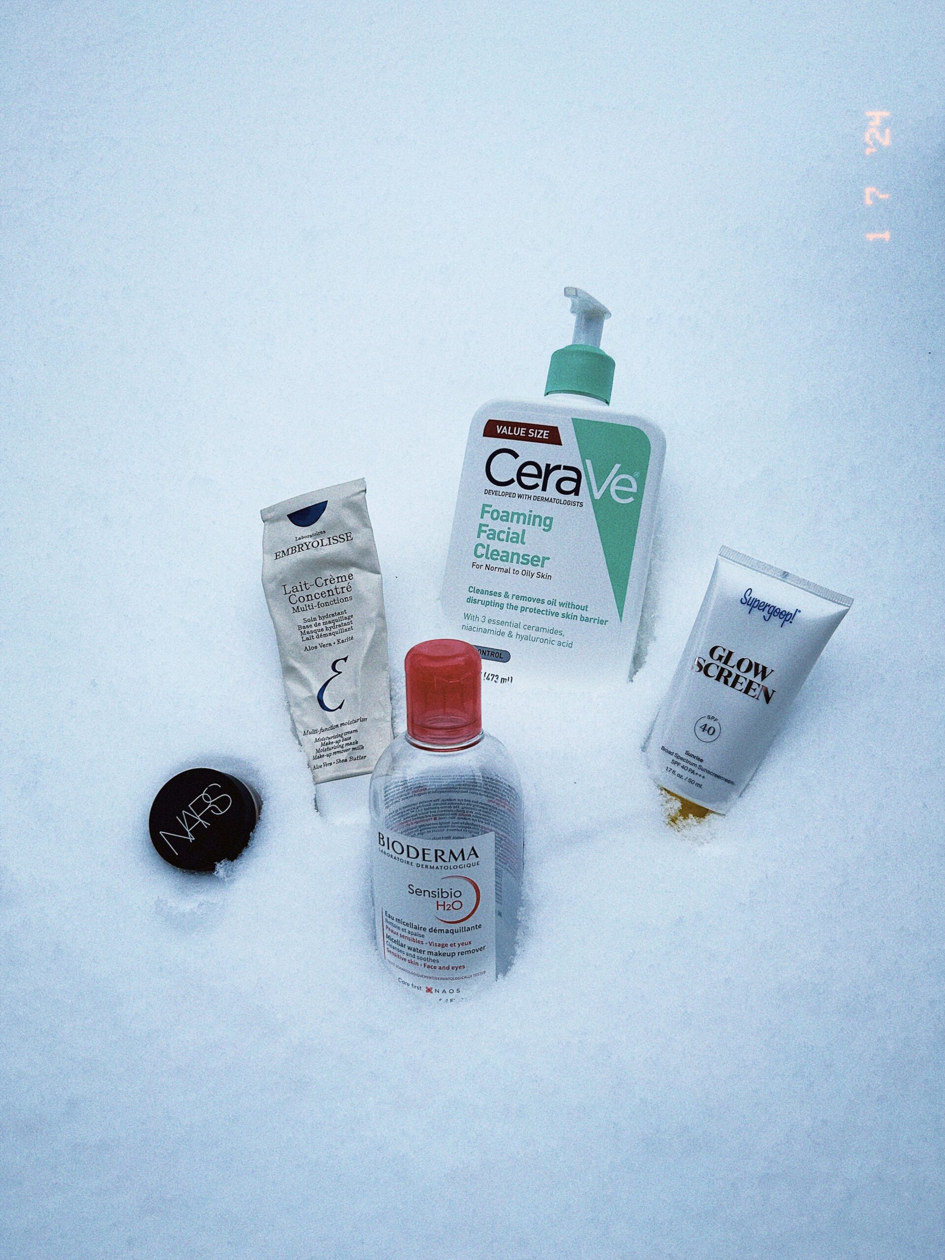 Snow-Kissed Glow: My Spotlight Ride-or-Die Beauty/Skin Products For 20-Somethings!